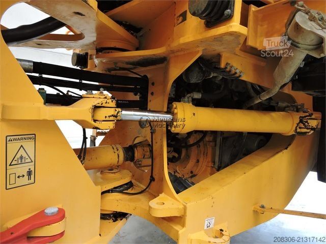 Încărcător pe roți VOLVO L150E