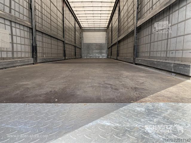 Auflieger mit Pritsche & Plane Schmitz Cargobull Curtainsider Standard
