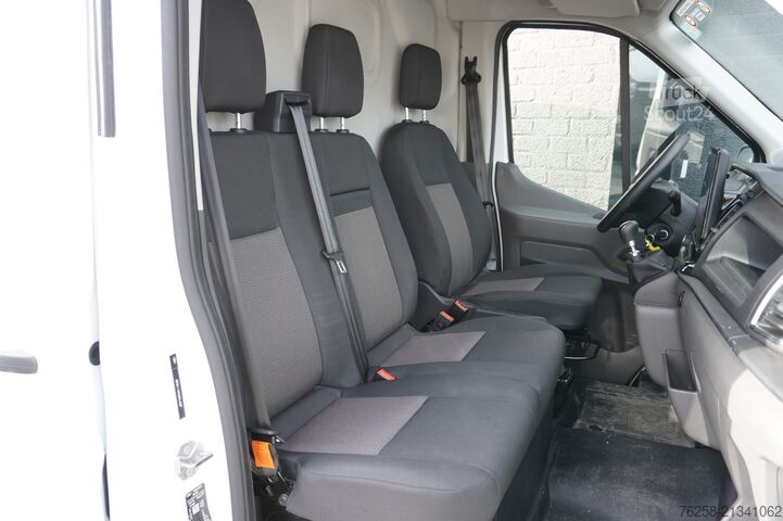 Bestelwagen Ford Transit 2.0 TDCI L2H2 EURO 6 - A/C Climate - Na...