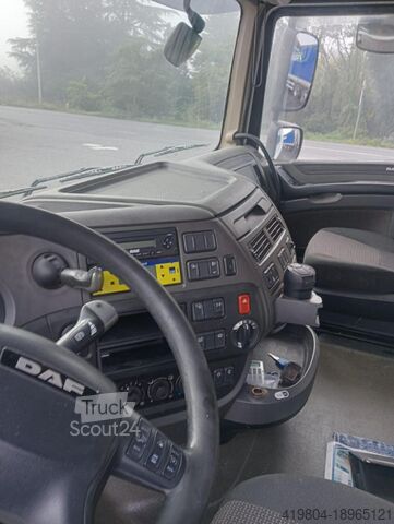 Standart traktör üni̇tesi̇ DAF XF 460 FT