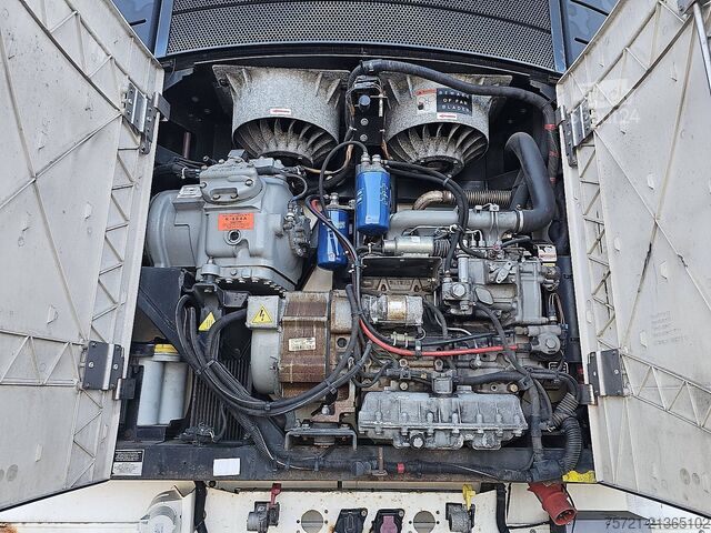 Refrigerated/frozen transport SCHMITZ SKO24