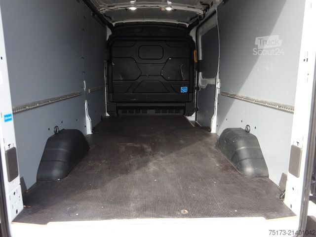 Fourgon tôlé FORD Transit Kasten 350 L3H2 Trend 130PS HA Express
