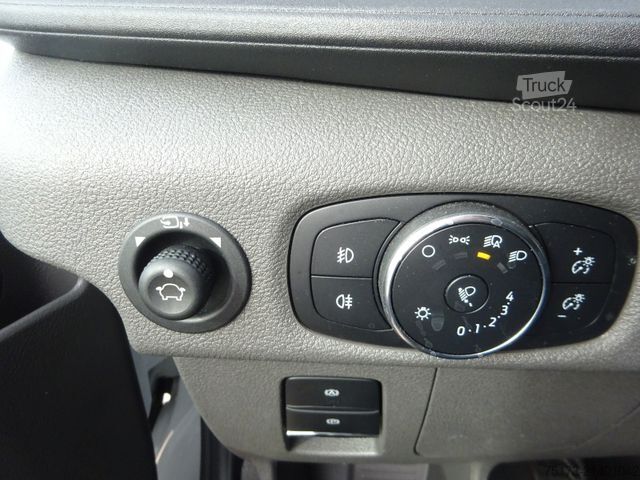 Fourgon tôlé FORD Transit Kasten 350 L3H2 Trend 130PS HA Express