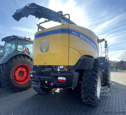Smalcinātājs New Holland FR 500
