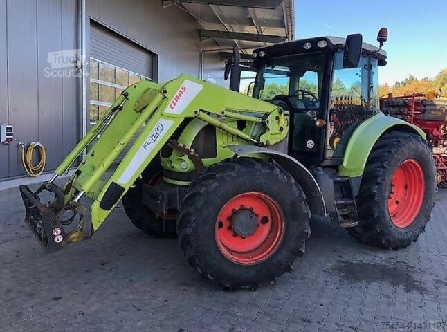 Tractor CLAAS Arion 630