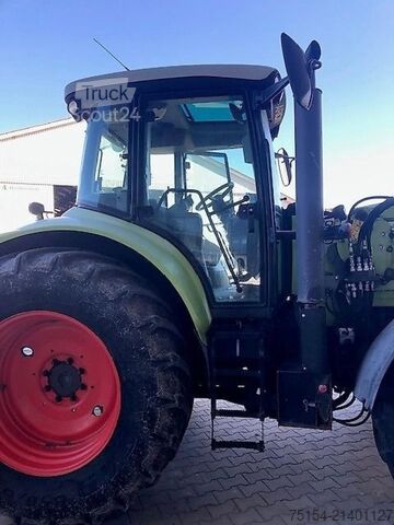 Tractor CLAAS Arion 630