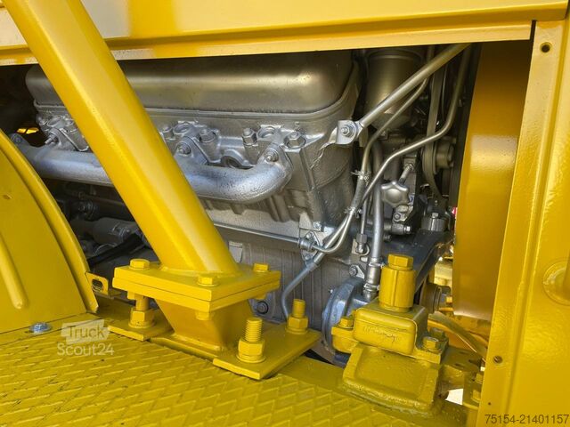 Traktor Kirovets K700A V8