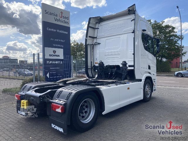 Standardni tegljač Scania R 460 NA - SUPER - HIGHLINE - 2x TANKs - ACC