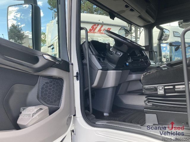 Standardni tegljač Scania R 460 NA - SUPER - HIGHLINE - 2x TANKs - ACC