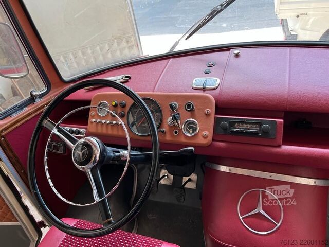 Minibüs MERCEDES-BENZ Vorgänger Sprinter O 319 Samba mit Faltdach AC