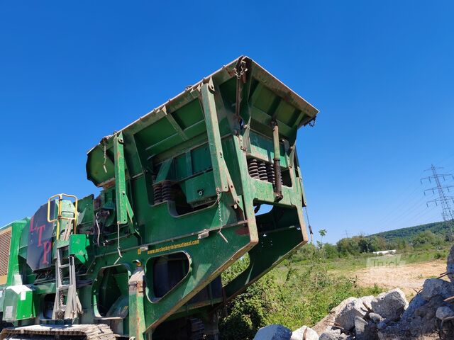 Triturador McCloskey J45 Jaw