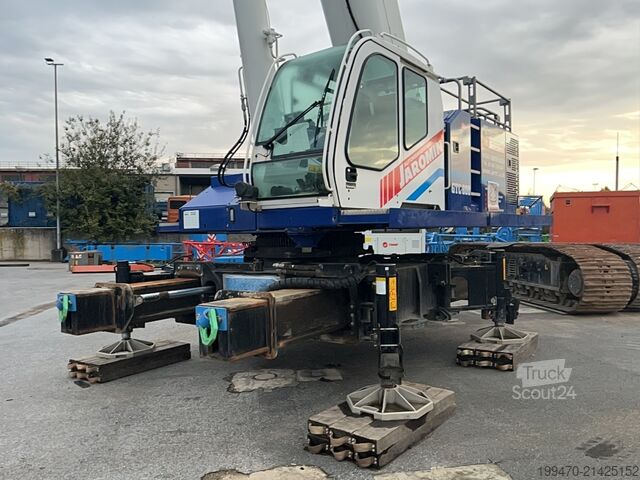 Grue sur chenilles Tadano GTC-800 Mantis