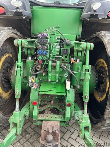 Ciągnik John Deere 8320RT