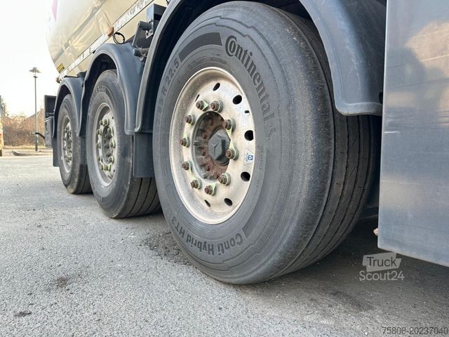 Semirimorchio cisterna ROHR TAL-A-ZE 43,6 Diesel/Heizöl/Benzin Pumpe