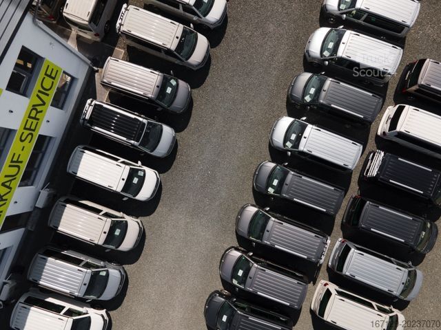 Alcove camper LMC Tourer Alkoven A 690 FIAT (für 6 Personen)