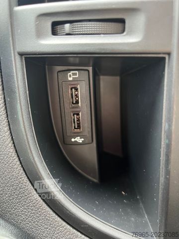 Dobozos furgon MERCEDES-BENZ Vito 114 LANG 9G 4x4 KLIMA NAVI TEMPOMAT KAMERA