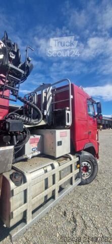 Truck-mounted work platform Volvo FH16 750 6x4 + Semi remorque forestière DIEBOLT