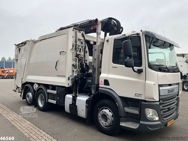 Автомобил за събиране на отпадъци DAF FAN CF 290 Euro 6 Hiab 21 Tonmeter laadkraan