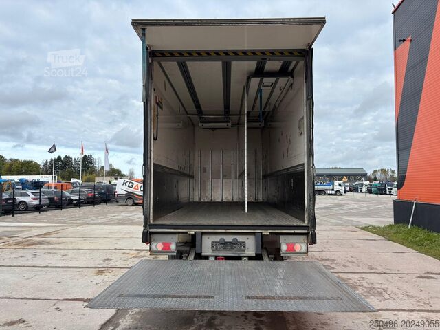 Prevoz v hladilniku/zamrzovalniku HFR KK18 Thermo King CT-10 / 5440 hours / box L=707...
