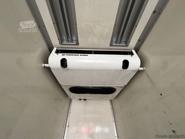 Transporte em frigorífico/congelador HFR KK18 Thermo King CT-10 / 5440 hours / box L=707...