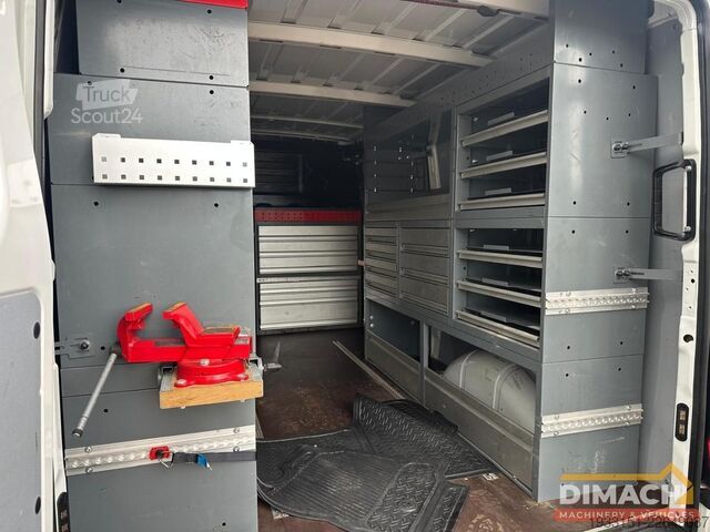 Bestelbus Iveco Daily 35S16 Automaat - trekhaak - luchtvering -...