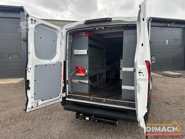 Bestelbus Iveco Daily 35S16 Automaat - trekhaak - luchtvering -...