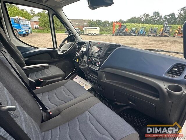 Bestelbus Iveco Daily 35S16 Automaat - trekhaak - luchtvering -...