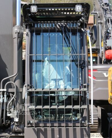 Karoserijski delovi Komatsu Echle Kabinenschutzgitter einschiebbar