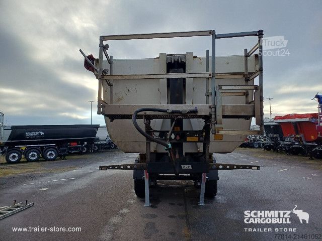Semiremorcă basculantă Schmitz Cargobull Tipper Steel half pipe body
