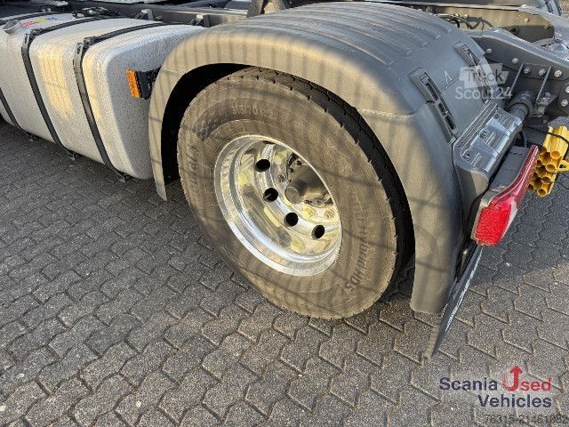 Camion de matières dangereuses Scania R 450 NA - ADR EX-III / FL - HIGHLINE - SCR ONLY