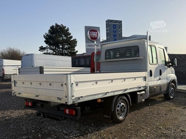 Pick-up furgon IVECO Daily Pritsche 35S18HA8 D
