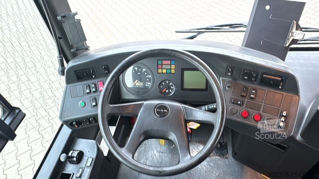 Városi autóbusz MAN A 20 / Lions City Ü  / Euro 5 / EEV / KLIMA