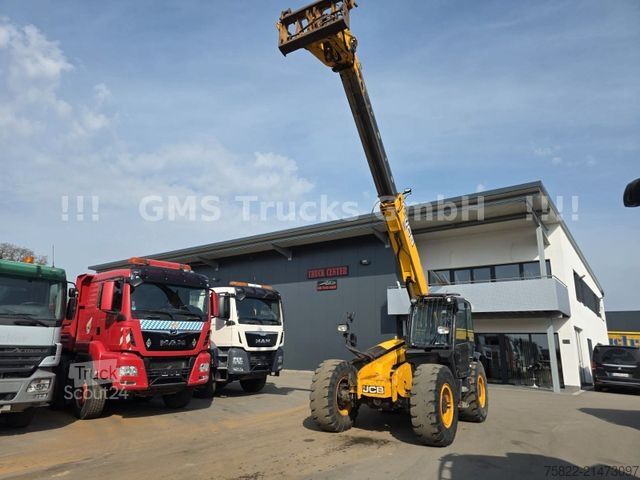 Chargeuse sur pneus JCB 550-80 WM / 4X4 / 5ton / 8m / German