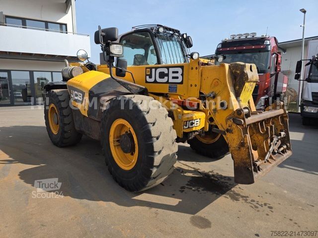 Chargeuse sur pneus JCB 550-80 WM / 4X4 / 5ton / 8m / German