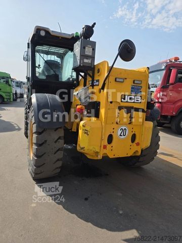 Chargeuse sur pneus JCB 550-80 WM / 4X4 / 5ton / 8m / German
