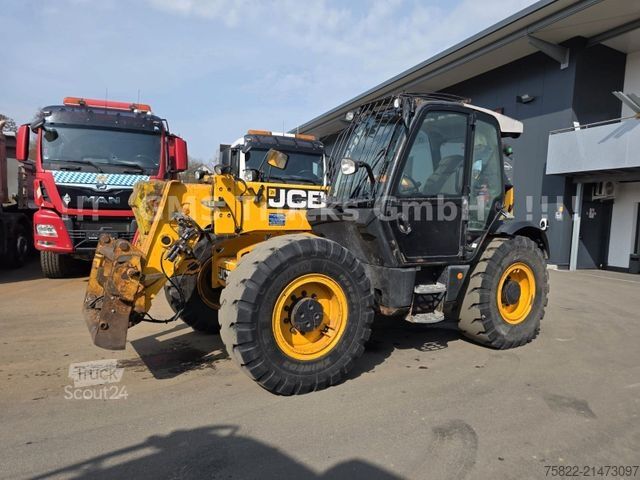 Chargeuse sur pneus JCB 550-80 WM / 4X4 / 5ton / 8m / German