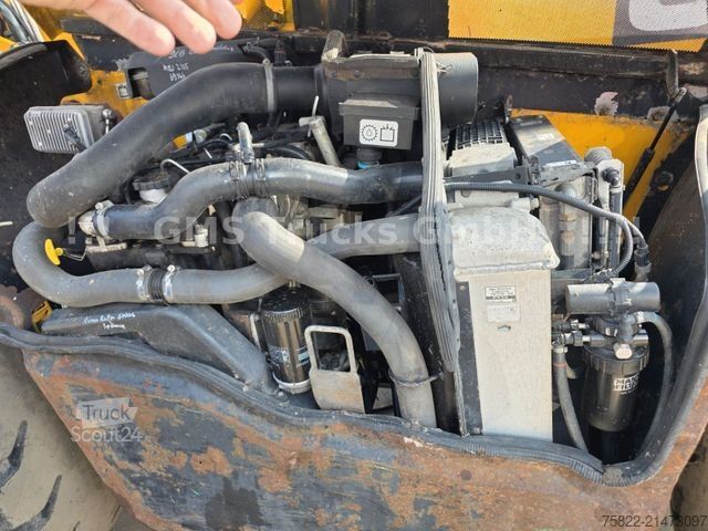 Chargeuse sur pneus JCB 550-80 WM / 4X4 / 5ton / 8m / German