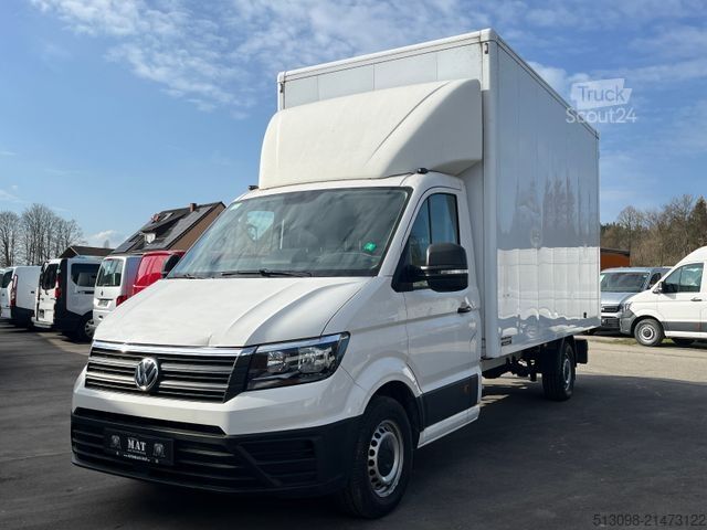 Vrachtwagen met bakwagen VOLKSWAGEN CRAFTER XXXL KOFFER MIT PORTALTÜREN KAMERA NAVI
