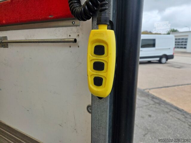 Fourgon tôlé FORD Transit Koffer Ladebordwand/AC/Tempomat