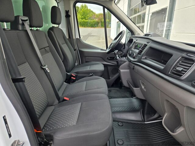 Fourgon tôlé FORD Transit Koffer Ladebordwand/AC/Tempomat