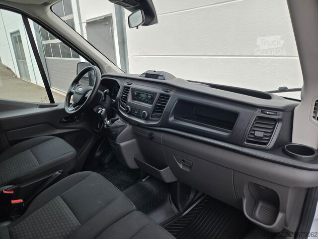 Fourgon tôlé FORD Transit Koffer Ladebordwand/AC/Tempomat