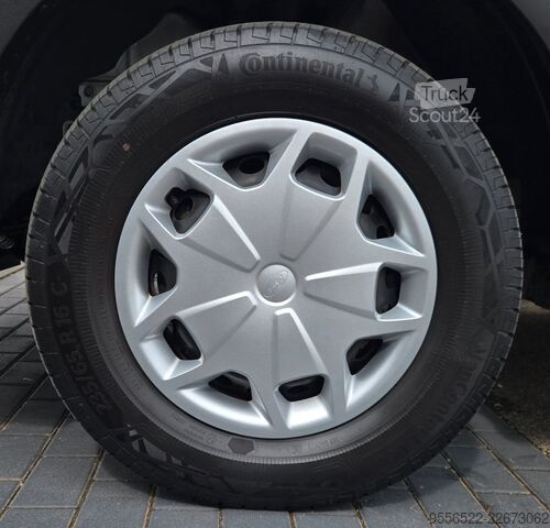 Fourgon tôlé FORD Transit Koffer Ladebordwand/AC/Tempomat