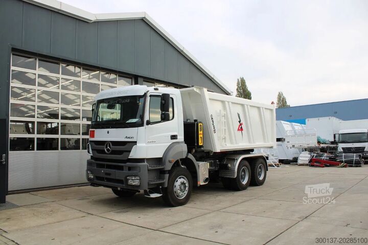 Kipper Mercedes-Benz Axor 3344 K 6x4 Tipper Truck