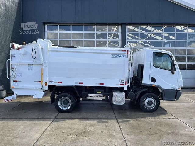 Véhicule de collecte des déchets Mercedes-Benz Accelo 815 4x2 Garbage Compactor (2 units) Acce...