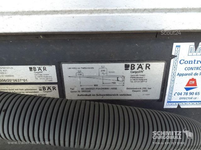 Semi-reboque aberto com lona Schmitz Cargobull Semitrailer Curtainsider Standard Hayon