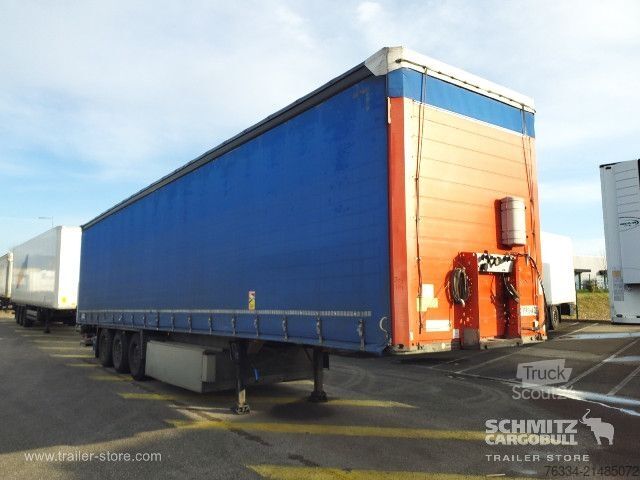 Odprta polprikolica s ponjavo Schmitz Cargobull Semitrailer Curtainsider Standard Hayon