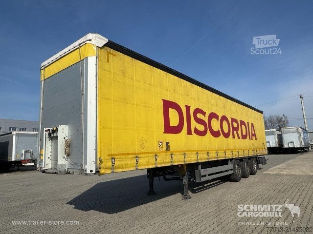 Odprta polprikolica s ponjavo Schmitz Cargobull Curtainsider Standard