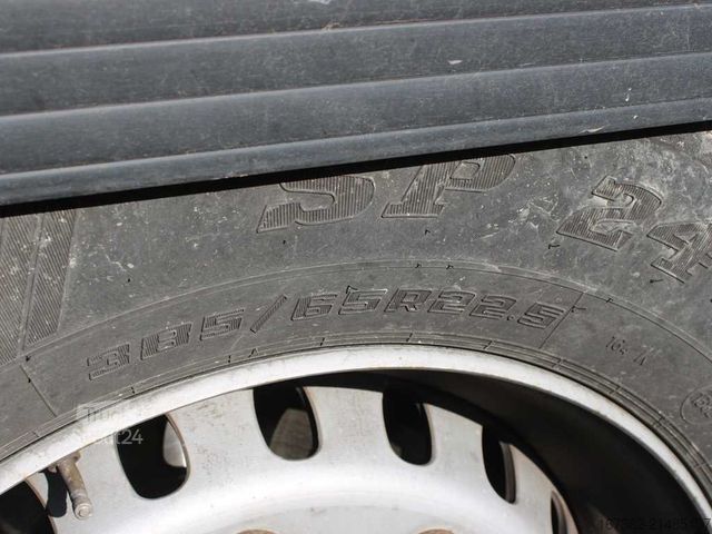 Avoin puoliperävaunu pressulla KRONE SD, MULTILOCK