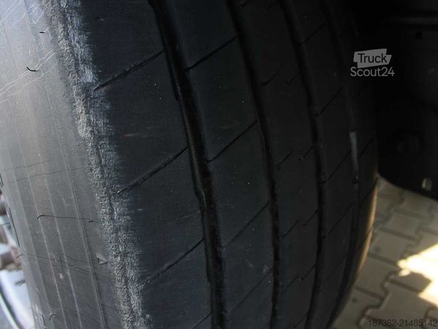 Avoin puoliperävaunu pressulla KRONE SD, MULTILOCK