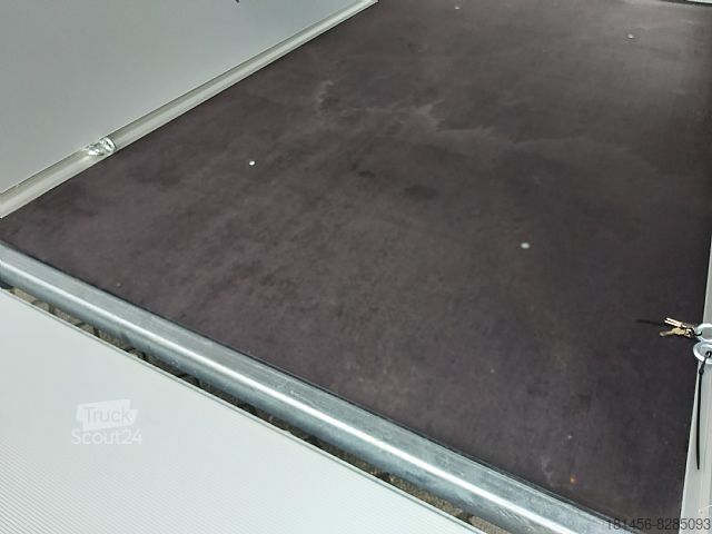 Kovček Cheval Liberté Roadster Sport C255 Heckrampe Seitentür lager